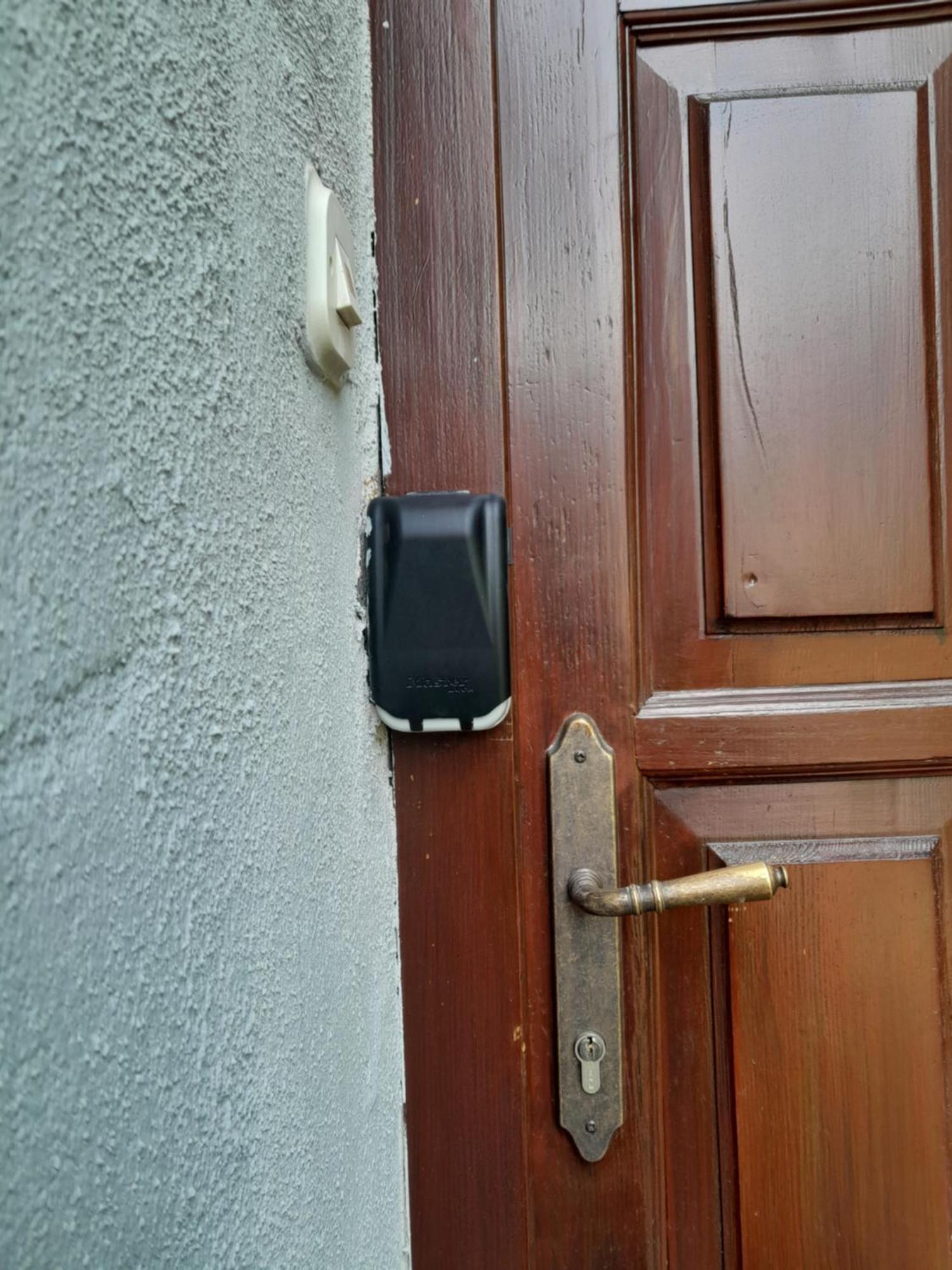 Gm Apartment, Free Private Parking Zagreb Eksteriør billede
